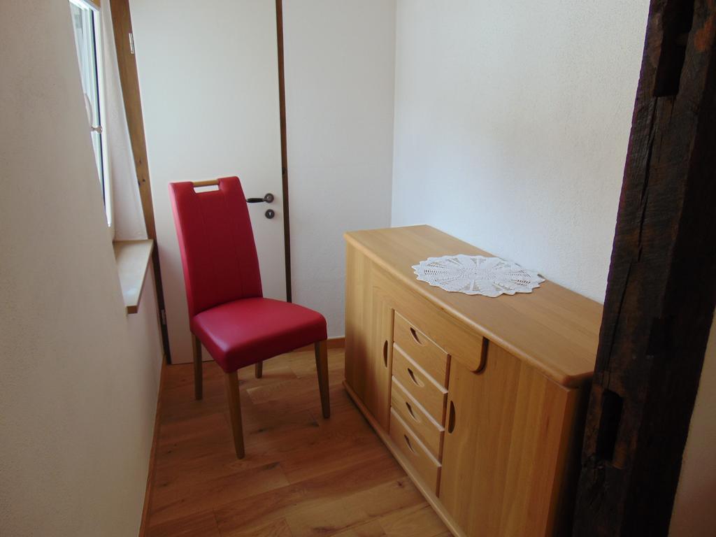 Ferienwohnung Bergblick /Moseltal บัวร์เกน ภายนอก รูปภาพ